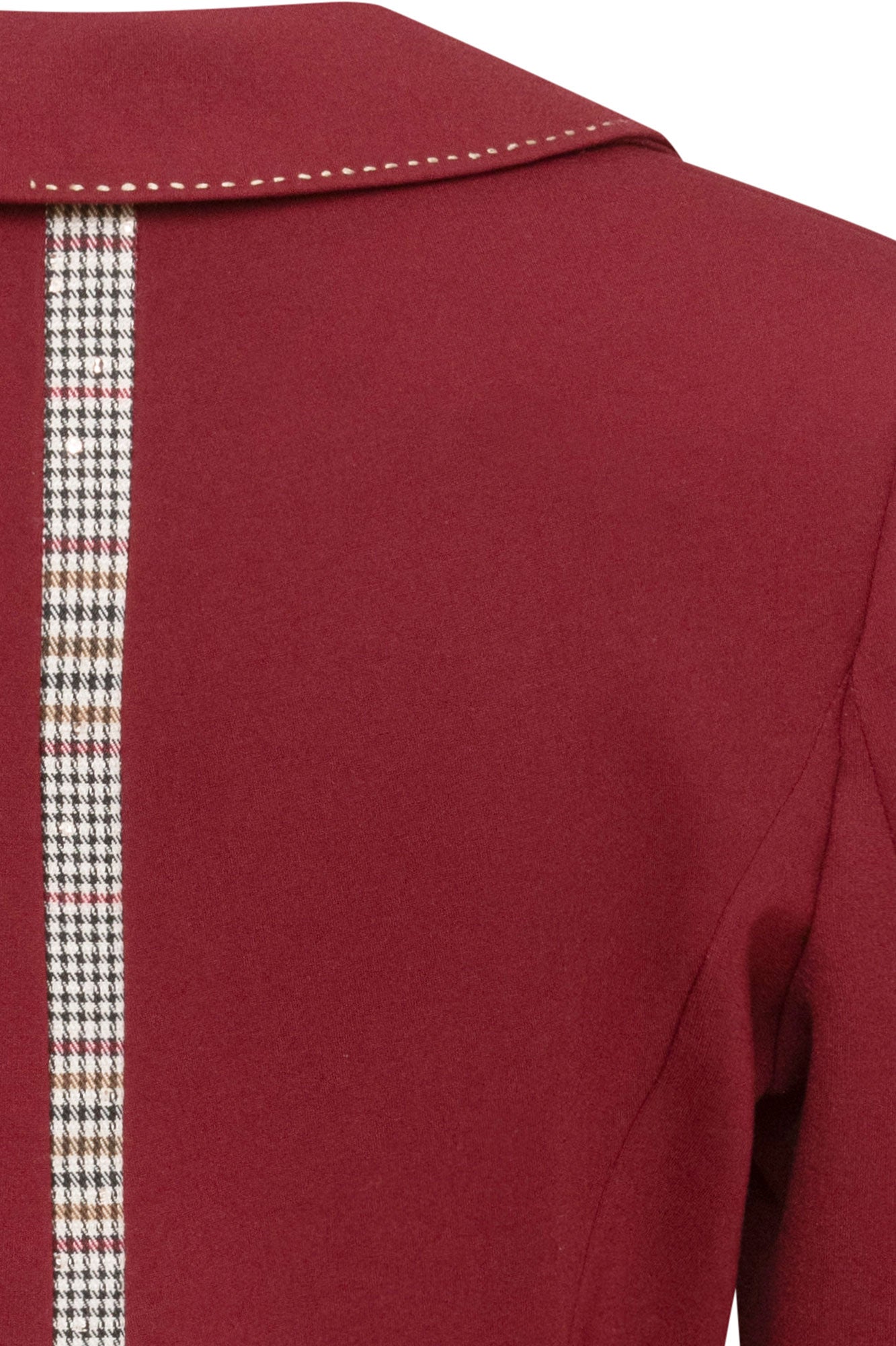 Blazer Juan PP Argollas Vino — close-up of back collar and upper center back showing cream hand topstitch along lapel edge and full-length Prince of Wales check inset in cream, brown, and black running down center back seam