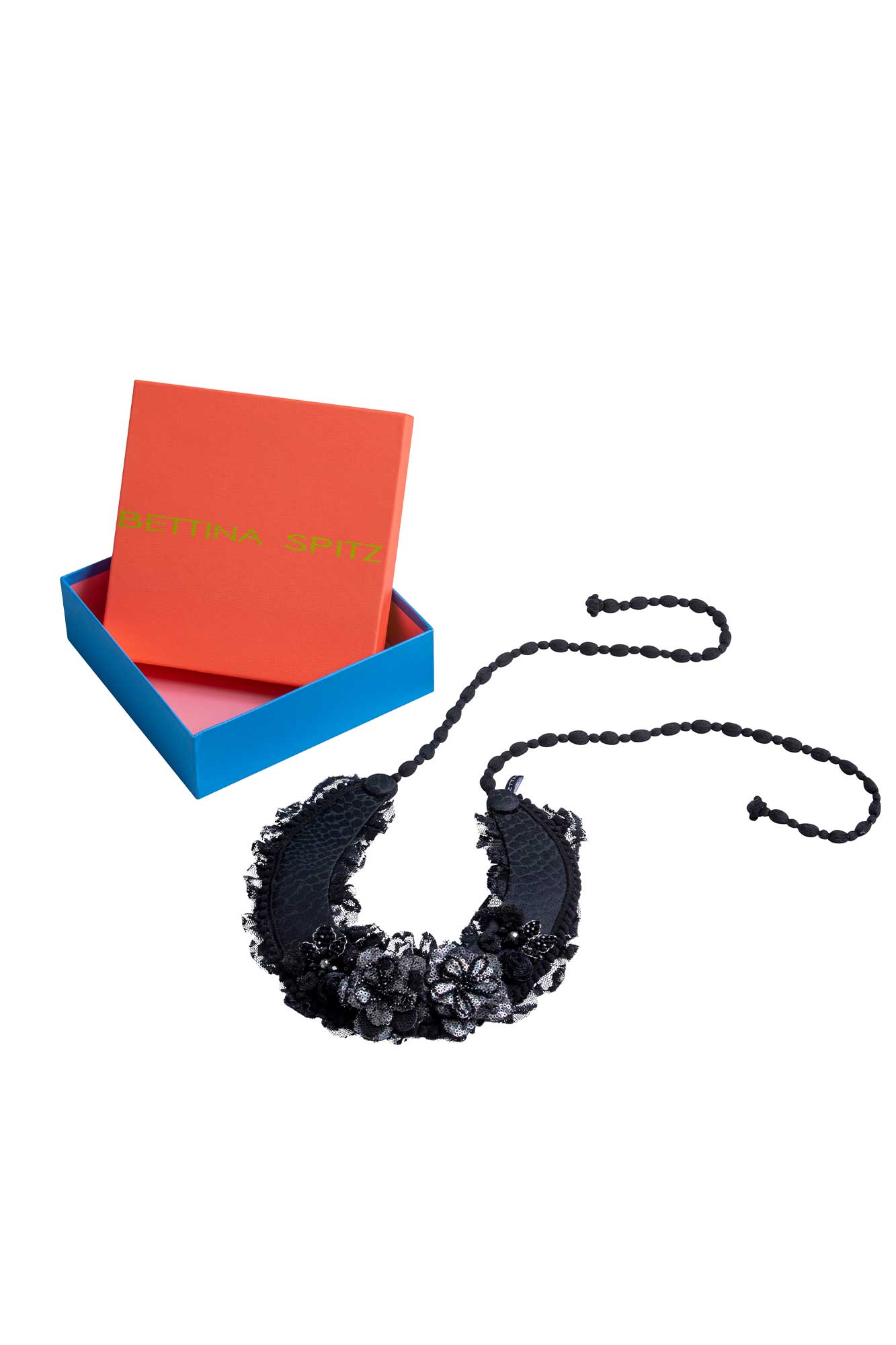 Duo Sequin Flower Choker – Black