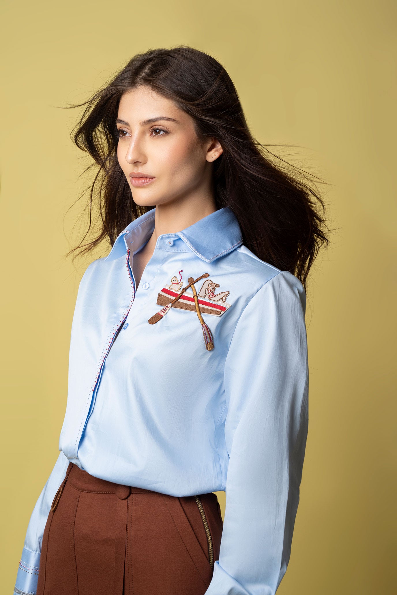foto-modelo---CAMISA-SOL-CANOA-CIELO_1.jpg